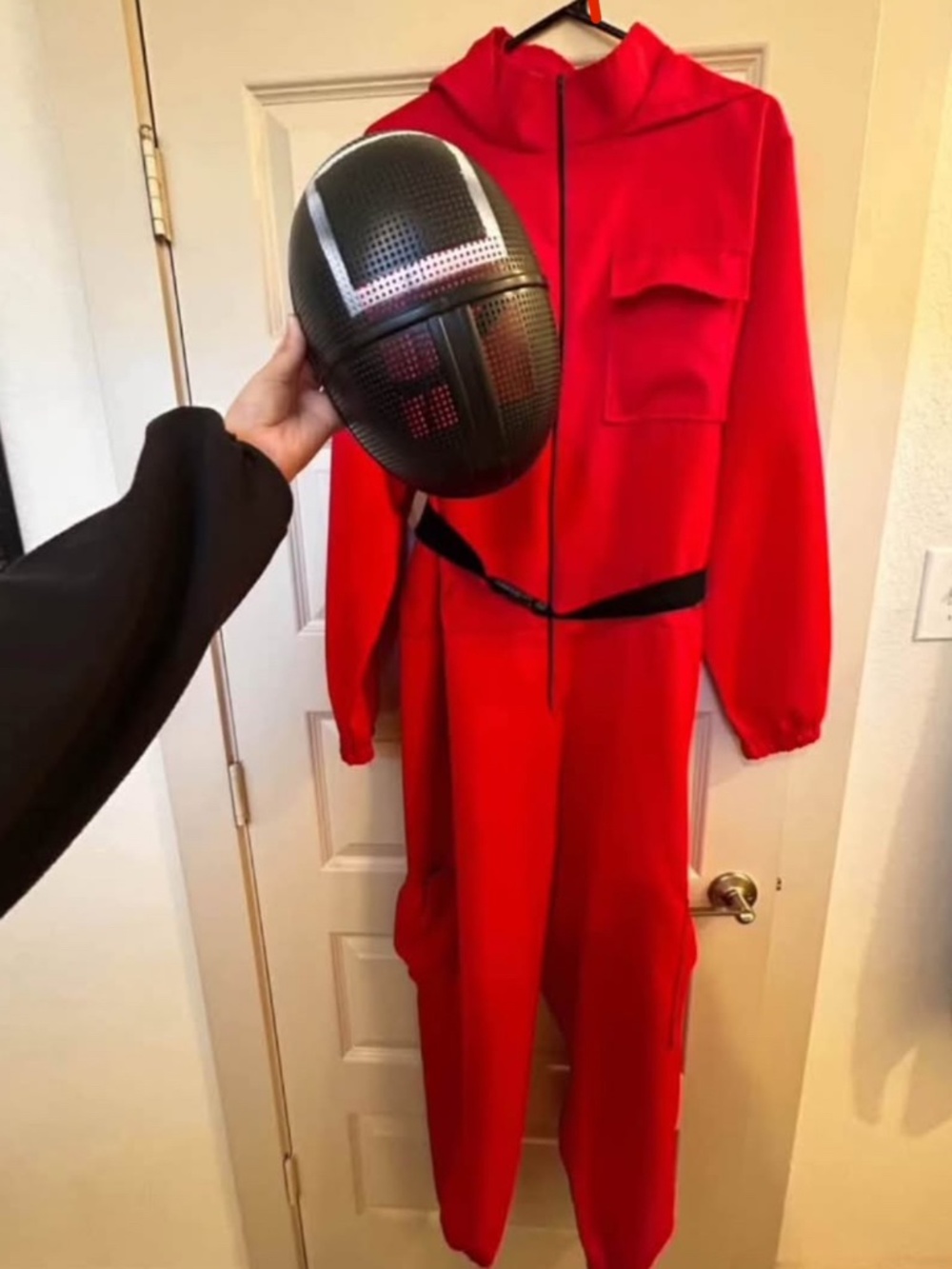 Squid game guard costume